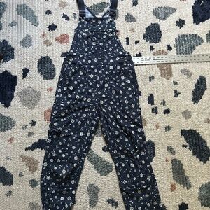 Duluth Daisy Overalls Limited Edition Pattern